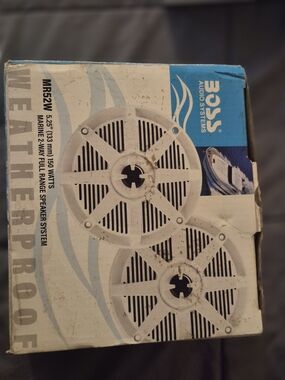 BOSS Audio Systems MR52W 5.25" White Marine Speakers (Pair)